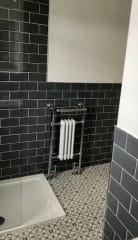 Traditional style bathroom refurbishment with patterned floor tiles - Thomson Properties