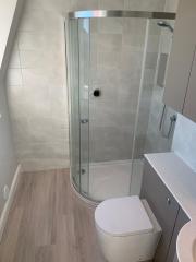 New shower room installation by Thomson Properties, Surrey & Sussex
